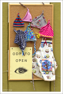 Витрина магазина сувениров.