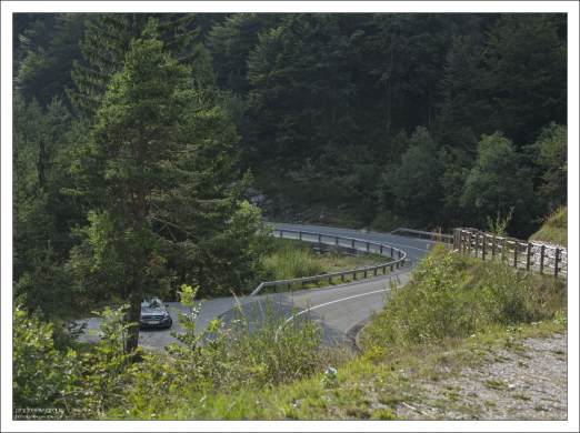 Дорога номер 203, ведущая к итальянской границе.