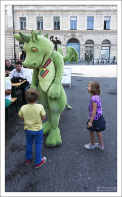 Плюшевый символ Любляны.