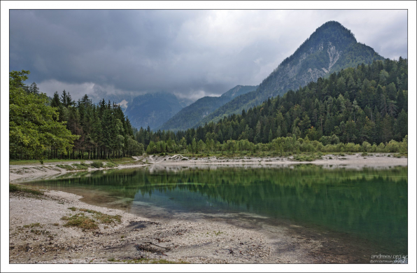 Альпийское озеро Jasna.