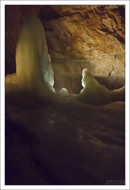 Ледяная пещера Dachsteinhöhlen.