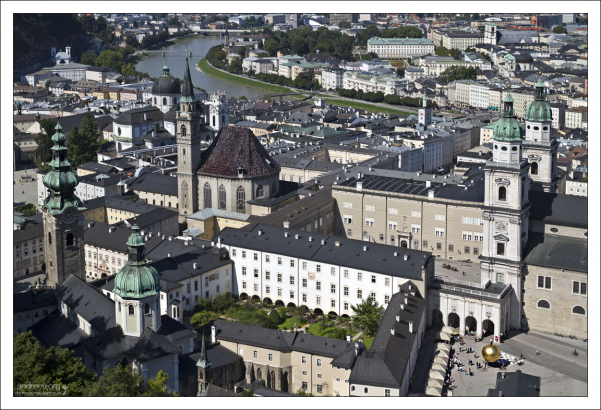 Центр Зальцбурга с высоты крепости Hohensalzburg.