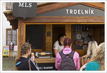 Киоск, где делают трдельники.