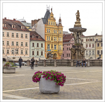 Фонтан "Самсон" на площади Пршемышла Оттокара II.