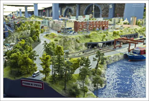 Макет специально не обнесен оргстеклом, чтобы не потерять «жизненность».