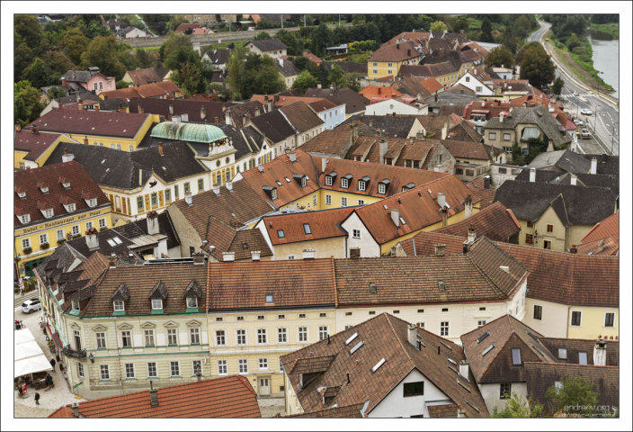 В Мельке проживает чуть более 5 тысяч человек.