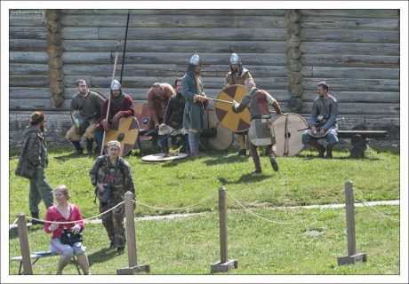 Численность клуба составляет, как правило, от 10 до 50 человек. Крупные клубы могут иметь филиалы в других городах.