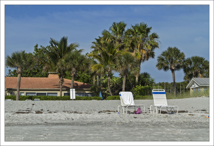 Гостиничный пляж.