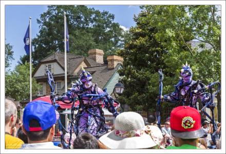 Слуги Малефисенты (Maleficent Goons) из современной версии "Спящей красавицы".