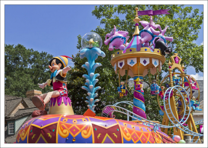 «Пиноккио» (англ. Pinocchio) — второй по счёту полнометражный анимационный фильм, снятый студией Walt Disney в 1940 году.