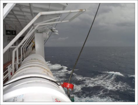 К ночи погода немного испортилась.