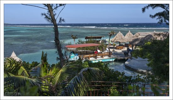 Островок "Французский ключ" вход в состав Bay Islands of Roatan.