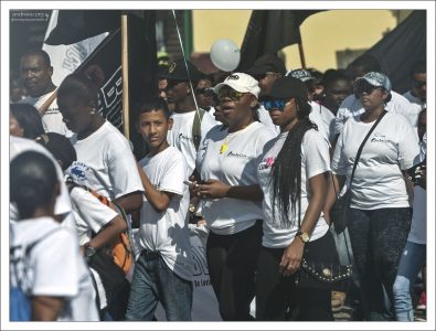 Шествие в самом разгаре.