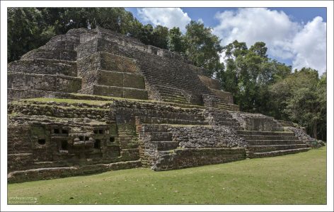 Храм Ягуара (Jaguar Temple).
