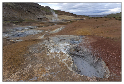 В 18-19-м веках здесь разрабатывались месторождения серы, которая экспортировалась в Европу для использования в военных целях.