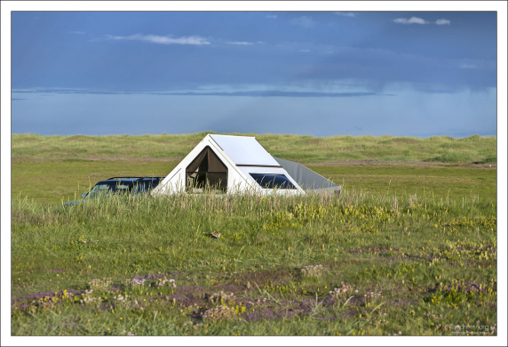 Кемпинг Langaholt на южном побережье полуострова Снайфедльснес.
