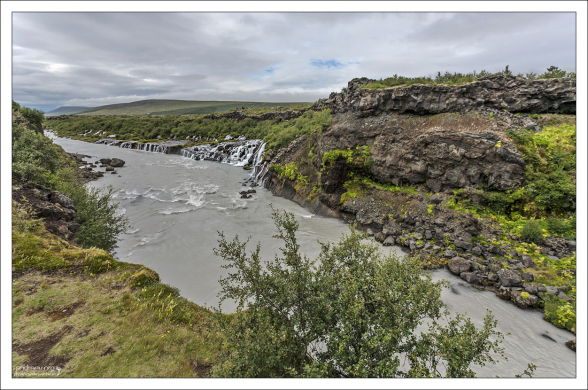 Река Хвитау (исл. Hvítá - Белая река). Считается самой опасной в Исландии из-за своих весенних разливов и водопадов.