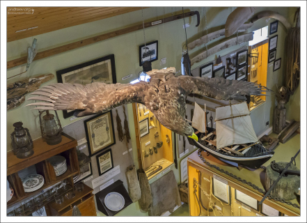 В музее рассказывают историю мореплавания, сельского хозяйства и повседневной жизни простых исландцев.