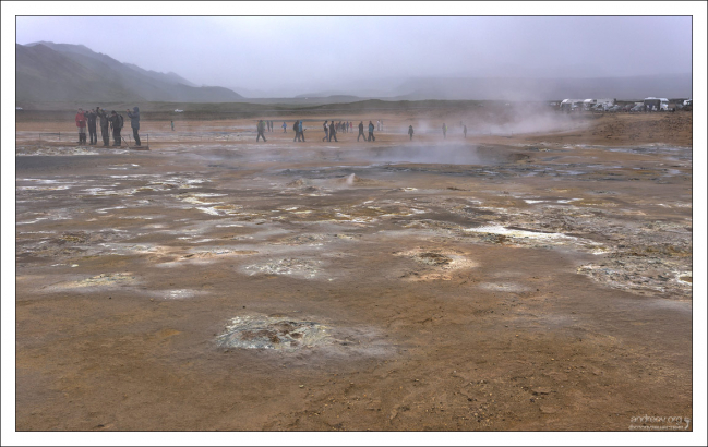 Множественные отложения серы.