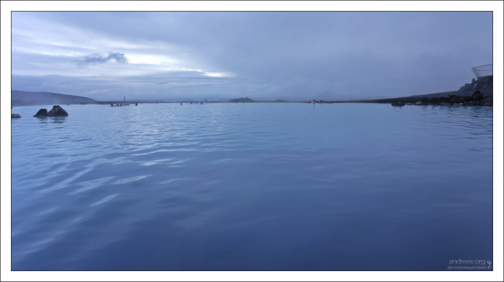 Температура геотермальной воды +36 °C… 40 °C.