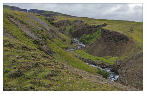Каньон, созданный рекой Хенгифоссау.