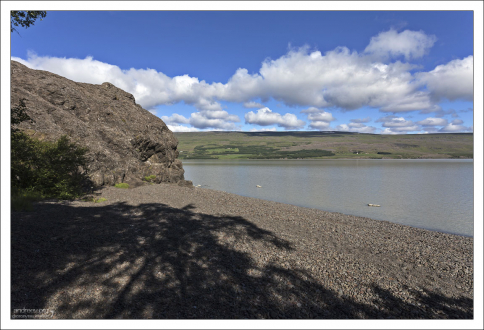 Залив Атлавик является частью озера Lagarfljót.