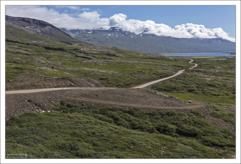 Часть дороги #1,которая спускается к фьорду Berufjörður.