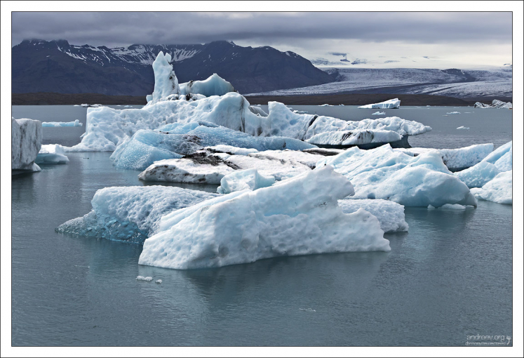 Ледяное столпотворение.