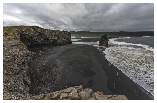 Dyrhólaey - самая южная точка материковой части Исландии.