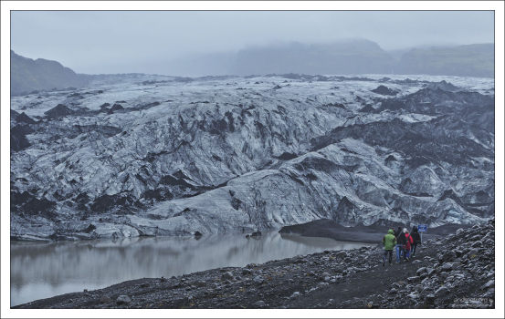 Название Sólheimajökull означает "Солнечный дом".
