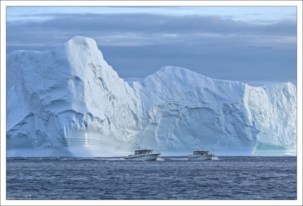 В 1914 году (после гибели «Титаника») на западном побережье Гренландии был основан крупный международный центр по изучению зарождения и движения плавучих ледяных гор.
