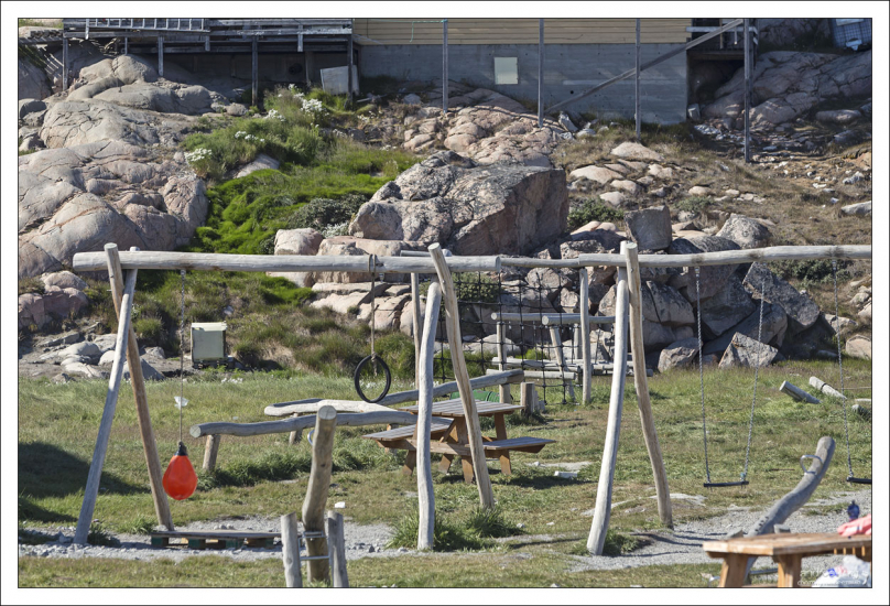 Детская площадка по-гренландски.