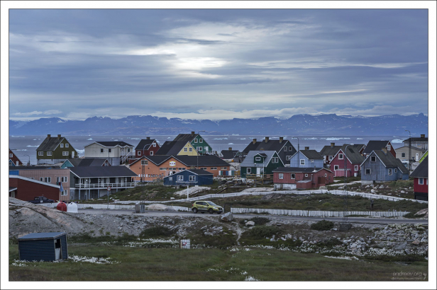 Окрестности Илулиссата и собачье лежбище.