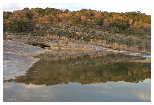 Породы, относящиеся к пенсильванскому возрасту (320 миллионов лет).
