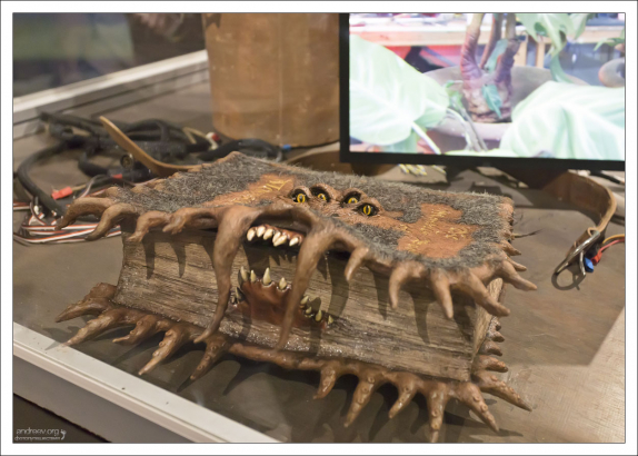 Чудовищная книга о чудищах (англ. The Monster Book of Monsters) — книга, рекомендованная третьекурсникам в качестве учебника по Уходу за магическими существами профессором Хагридом.