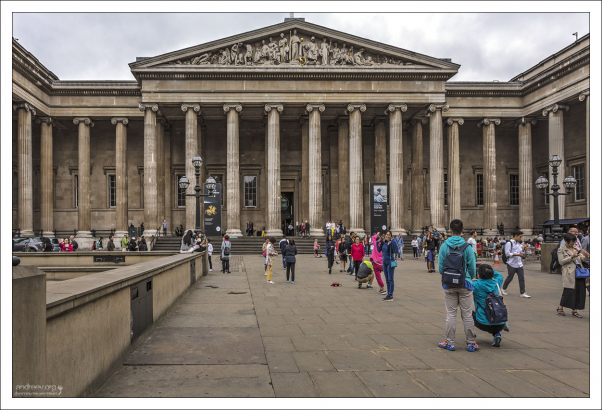 Британский музей (англ. the British Museum) — главный историко-археологический музей Британской империи (ныне — Великобритании) и один из крупнейших музеев в мире.