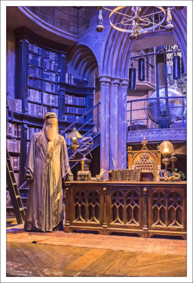 Личная библиотека профессора Дамблдора.