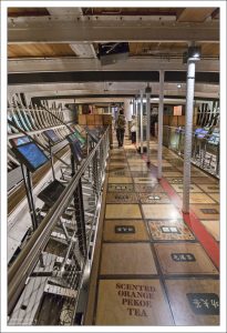 Клипер «Катти Сарк» использовался для доставки чая из Китая в Лондон.