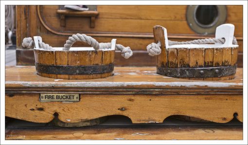 В мае 2007-го года на «Катти Сарк» возник пожар. Огонь уничтожил около 80% всей деревянной обшивки и палубных перекрытий.
Реставрация заняла почти пять лет кропотливой работы лучших мастеров королевства Великобритании, и потребовала 50 млн фунтов расходов.
Повторное открытие судна для посетителей состоялось в апреле 2012 года— его снова торжественно открыла королева Елизавета II.