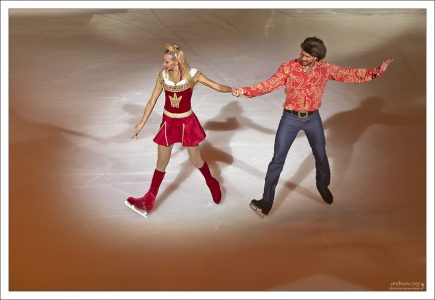 Оксана Домнина (Принцесса) и Роман Костомаров (Трубадур) нашли друг друга :)