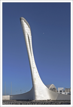 Чашу Олимпийского огня часто называют Жар-птицей.