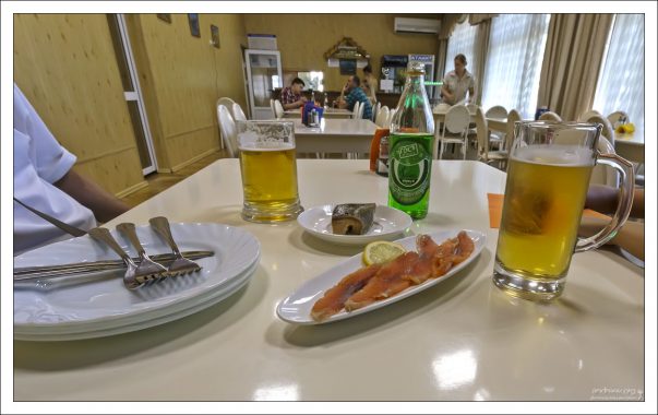 Дегустационный зал при Адлерском форелевом хозяйстве.