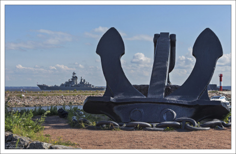 Форт «Константин» (Форт «Великий Князь Константин») — один из артиллерийских фортов, защищающих гавани Кронштадта с юга.