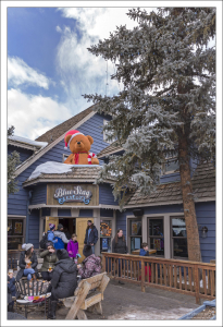 Салун "Синий олень".