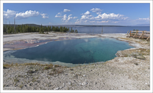 Водоем Abyss Pool – “Бездна”.