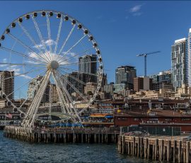 53-метровое колесо обозрения на набережной Сиэтла (The Seattle Great Wheel).