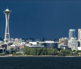 Футуристический вид башни Space Needle.