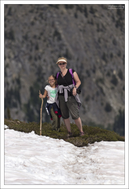 Катя и Саша на 7-мильной тропе Heather-Maple Pass loop trail.