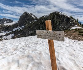 Maple pass - Кленовый перевал. Высота 2120 метров.