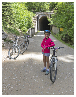 На выезде из туннеля St.Paul, он же - Taft tunnel,
протяженностью 2675 метров (без света).